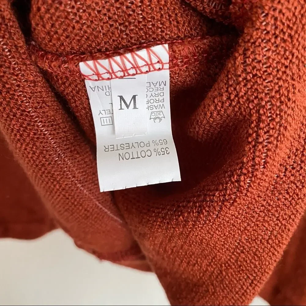 Brick Red V-Neck Lace Detail Pullover Sweater Size Medium